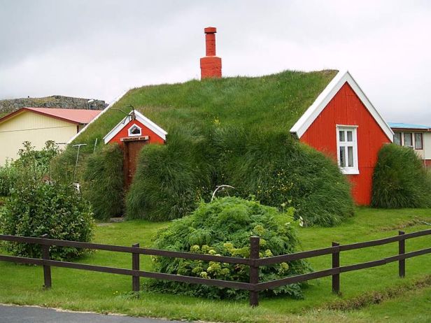 The Benefits Of Green Roofs And Green Walls