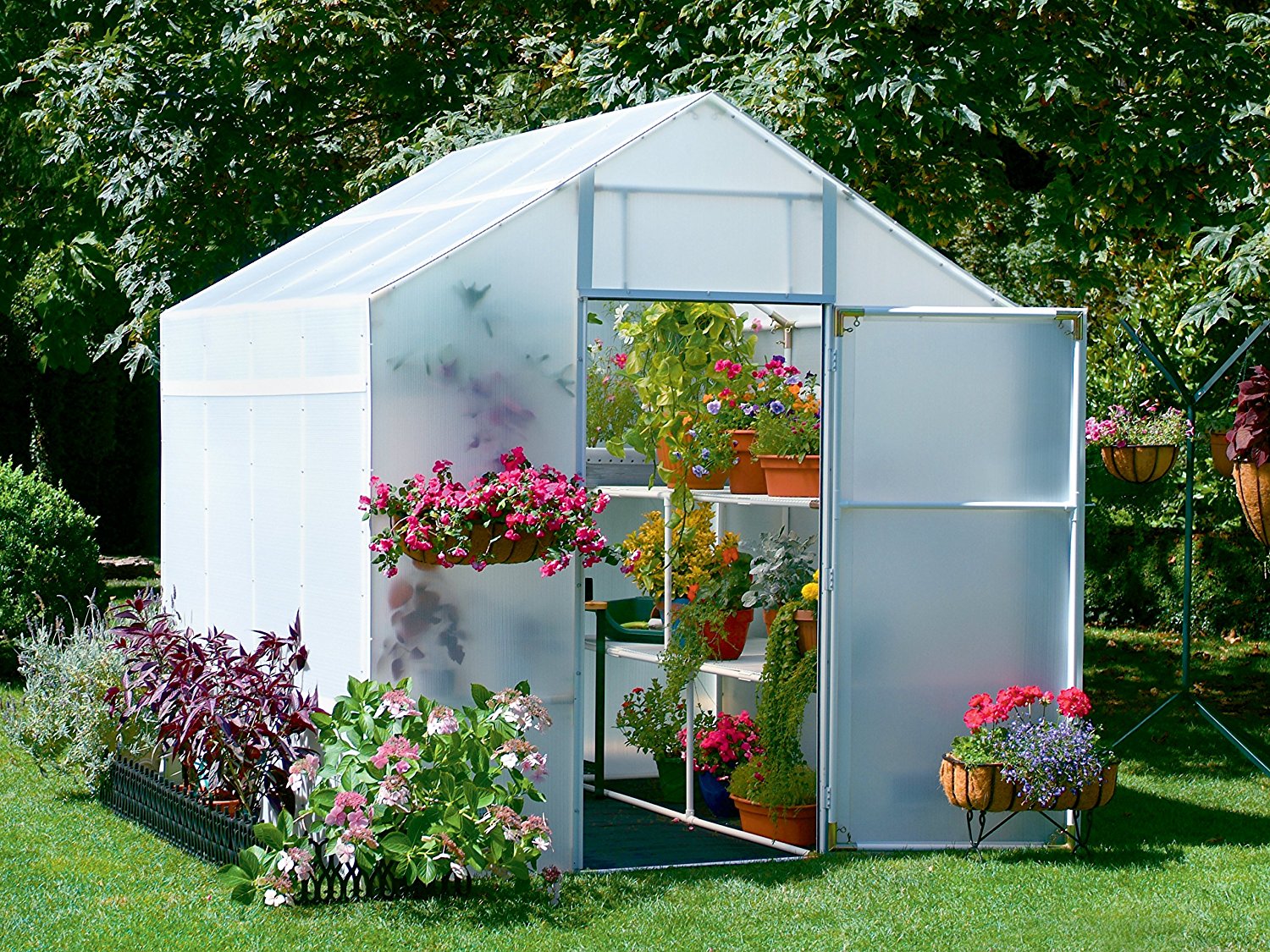 Solexx Garden Master Greenhouse features durable twin-wall polyethylene panels, a sturdy composite frame, and excellent light diffusion, creating an ideal environment for year-round plant growth.