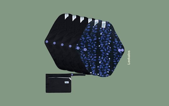 Leekalos Bamboo Menstrual Cloth Pads, a set of 6 reusable and eco-friendly pads made from bamboo fabric, designed for comfort and sustainability.