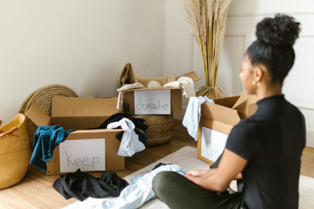 Eco-Minimalism: How Owning Less Contributes to a Healthy Planet - Earthava